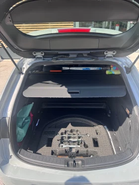 Toyota Corolla Touring Sports 2.0 Hybrid, снимка 7