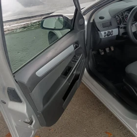 Opel Astra, снимка 10
