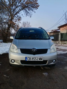 Toyota Corolla verso 1.8 VVT-I Газ/Бензин, снимка 1