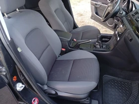 Mazda 3 1.4 i Feislif  | Mobile.bg    12