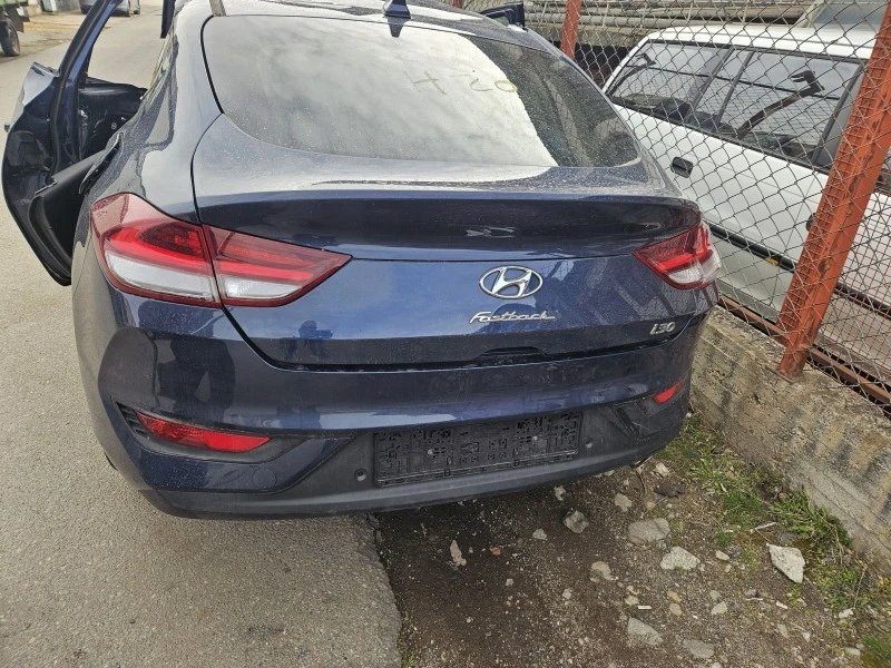 Hyundai I30 1.4i turbo Fastback, снимка 12 - Автомобили и джипове - 44682664