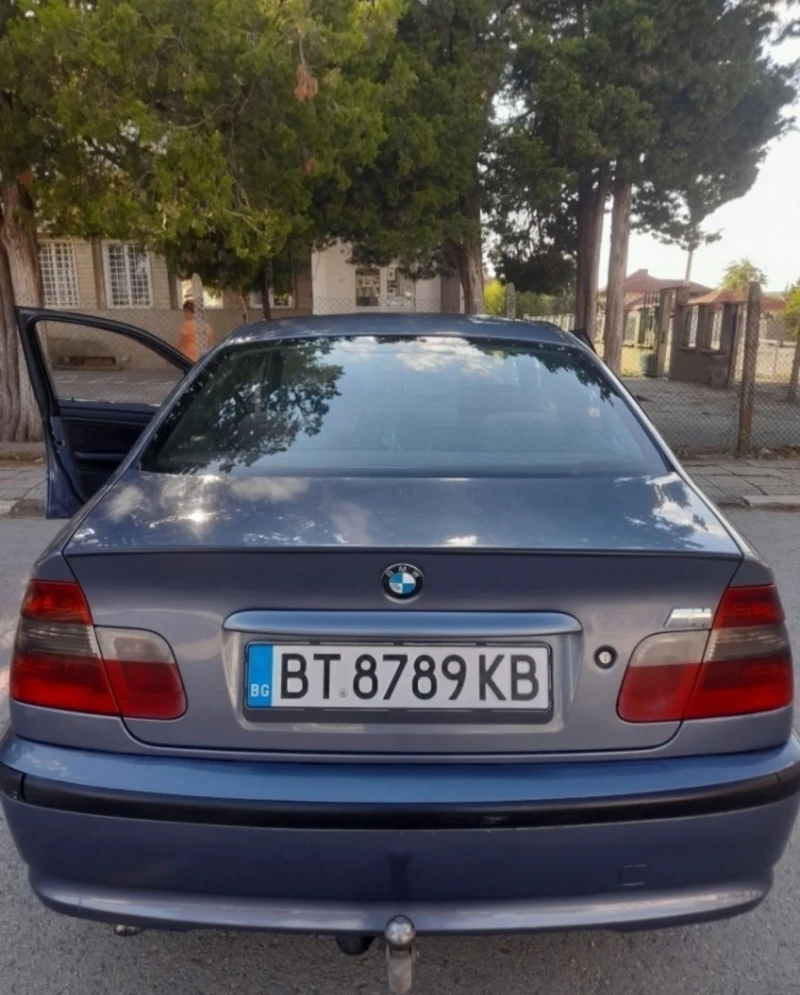 BMW 320, снимка 4 - Автомобили и джипове - 47488512