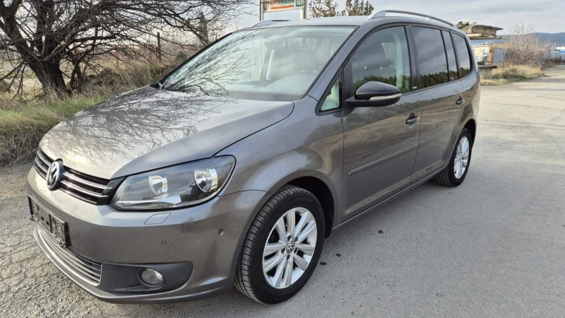 VW Touran 2.0TDI 140кс Style Германия ТОП, снимка 5 - Автомобили и джипове - 48352666