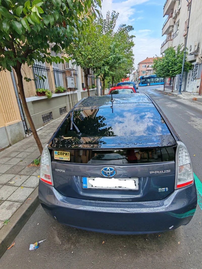 Toyota Prius 1.8, снимка 2 - Автомобили и джипове - 48603146