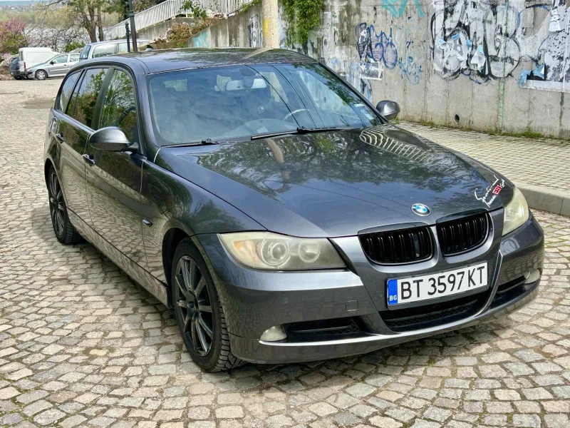 BMW 320