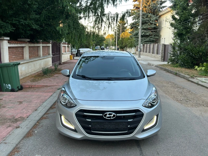 Hyundai I30 1, 6CRDI 110К, снимка 8 - Автомобили и джипове - 51525754