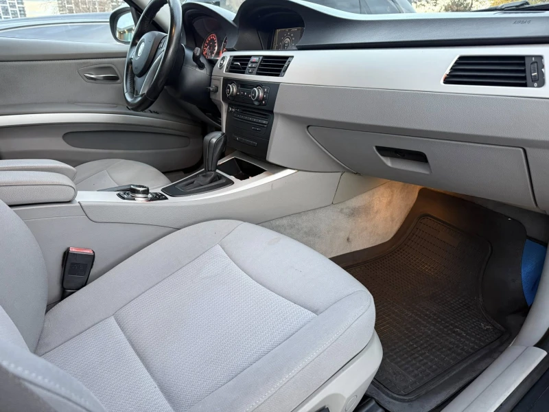 BMW 320 AVTOMAT, снимка 15 - Автомобили и джипове - 52533625