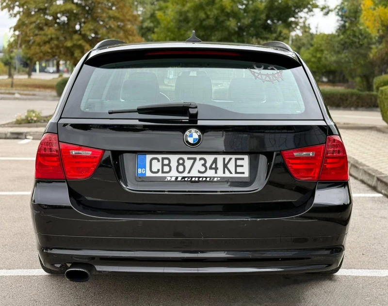 BMW 320 AVTOMAT, снимка 4 - Автомобили и джипове - 52533625