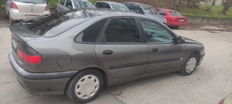 Renault Laguna, снимка 5 - Автомобили и джипове - 52695745
