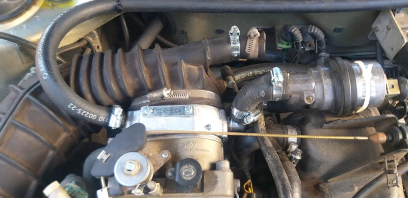 Audi 100 2, 0 115, снимка 13 - Автомобили и джипове - 52933388