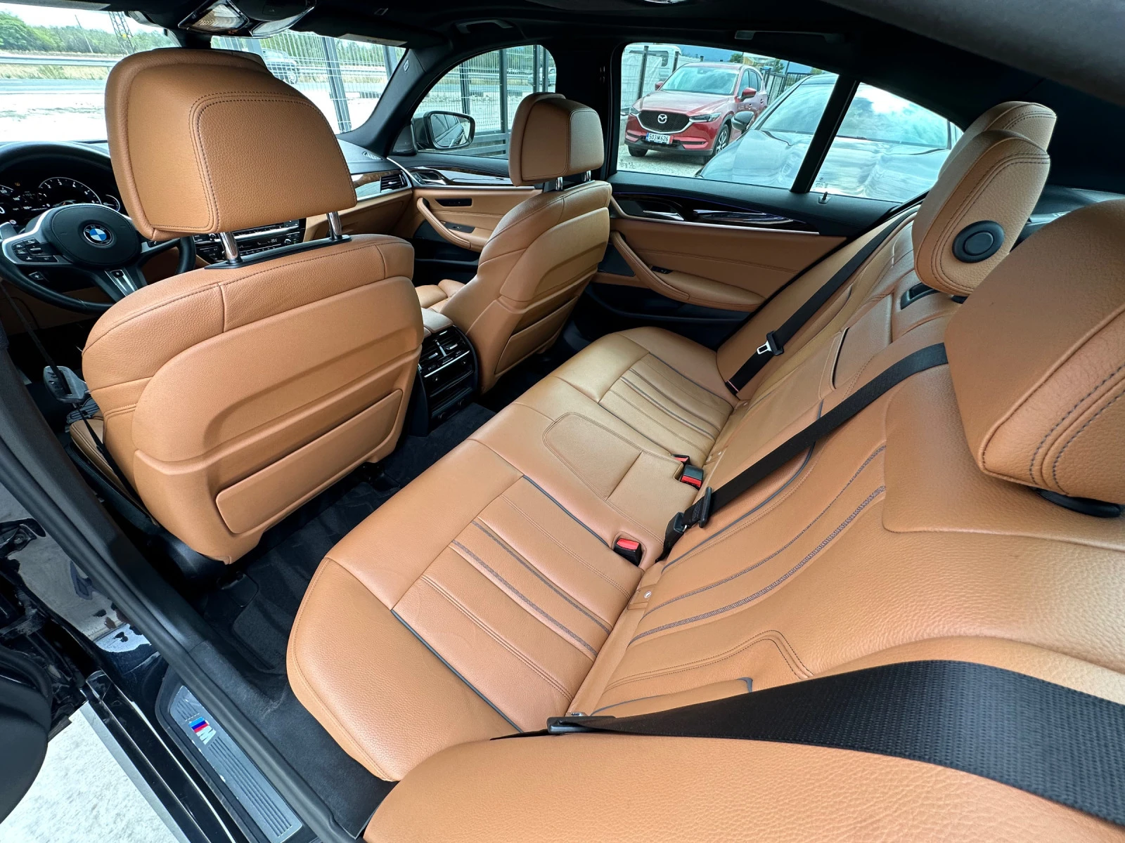 BMW 550 m550i* X-Drive* Lane-Assist* Distronic*  | Mobile.bg   13