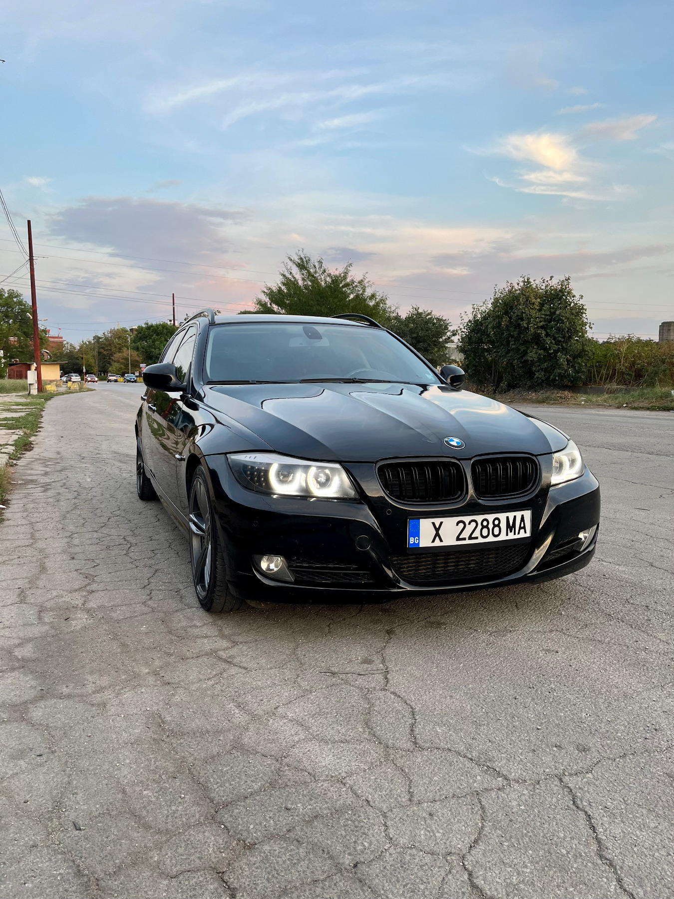 BMW 330 325d LCI 197к.с. - изображение 1