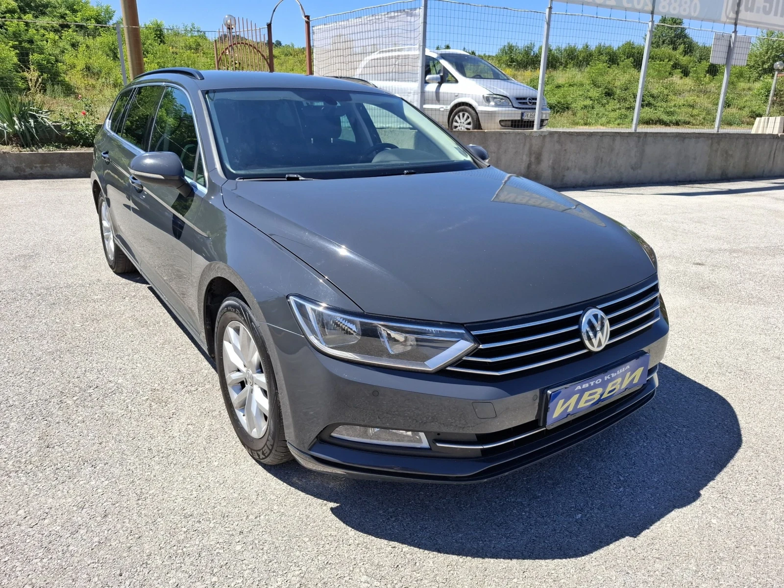 VW Passat 2.0 TDI  - изображение 2