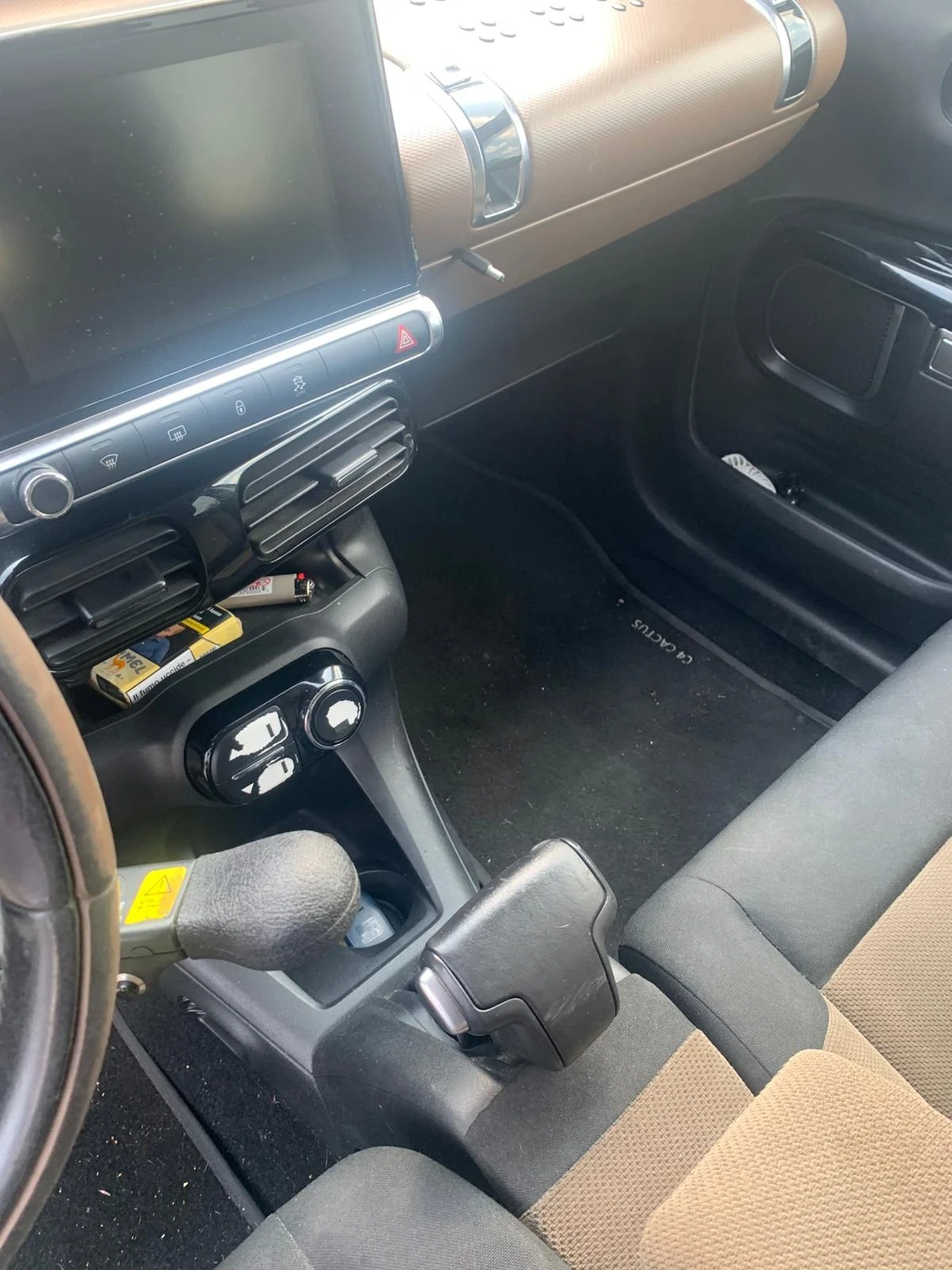 Citroen C4 Cactus 1.6 99kc AUTOMAT Очакван внос - изображение 9