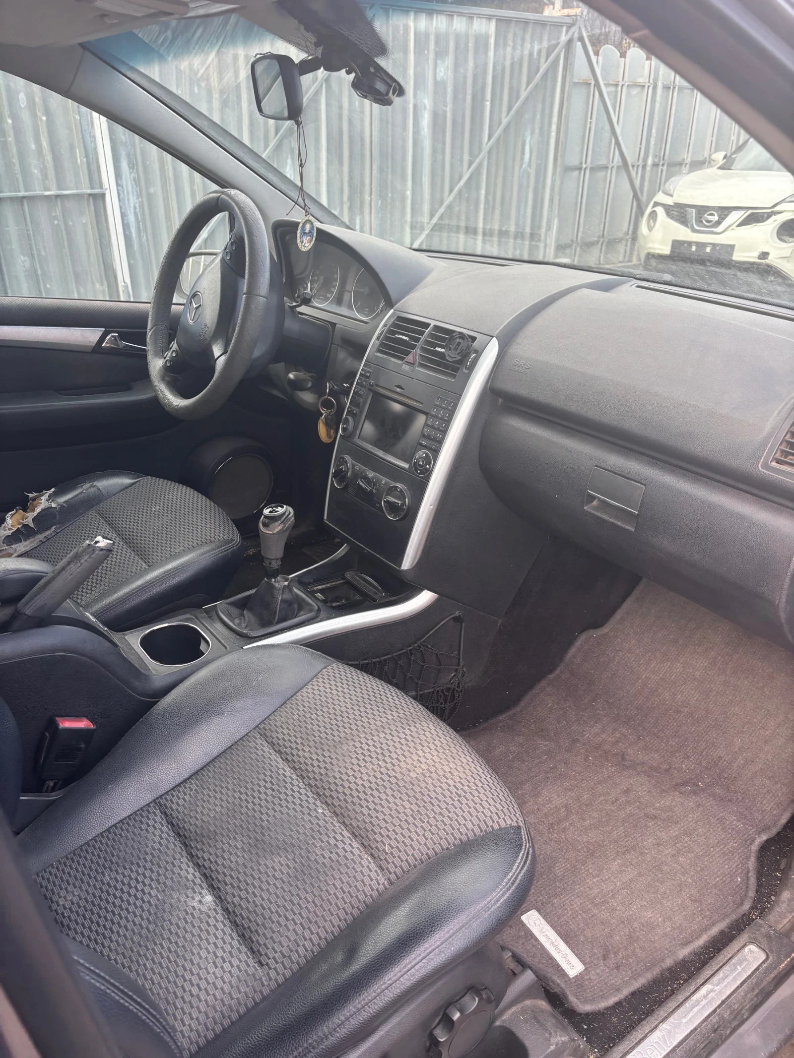 Mercedes-Benz A 180  - изображение 7