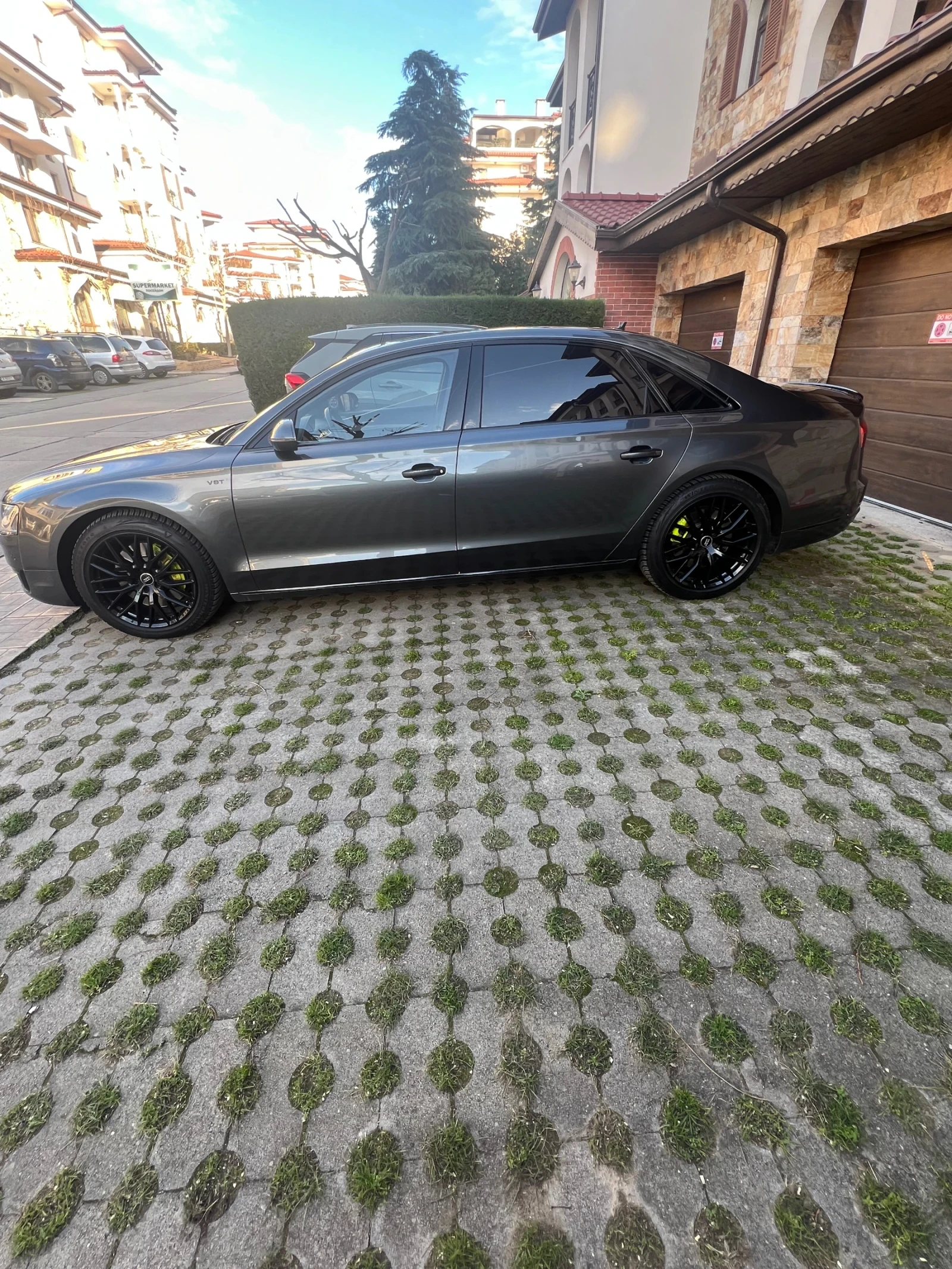 Audi A8 Exclusive  - изображение 3