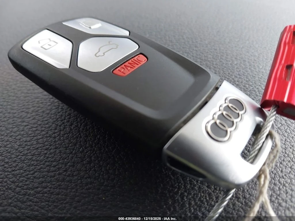 Audi S4 * 3.0T PREMIUM PLUS * CARFAX * ��� ������������ �� | Mobile.bg � ����������� 11