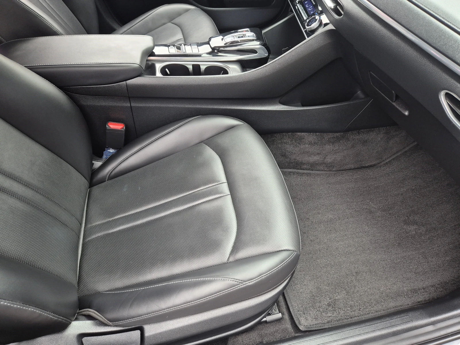 Hyundai Sonata 2.0 cm3 Бензин Наличен в БГ - изображение 7