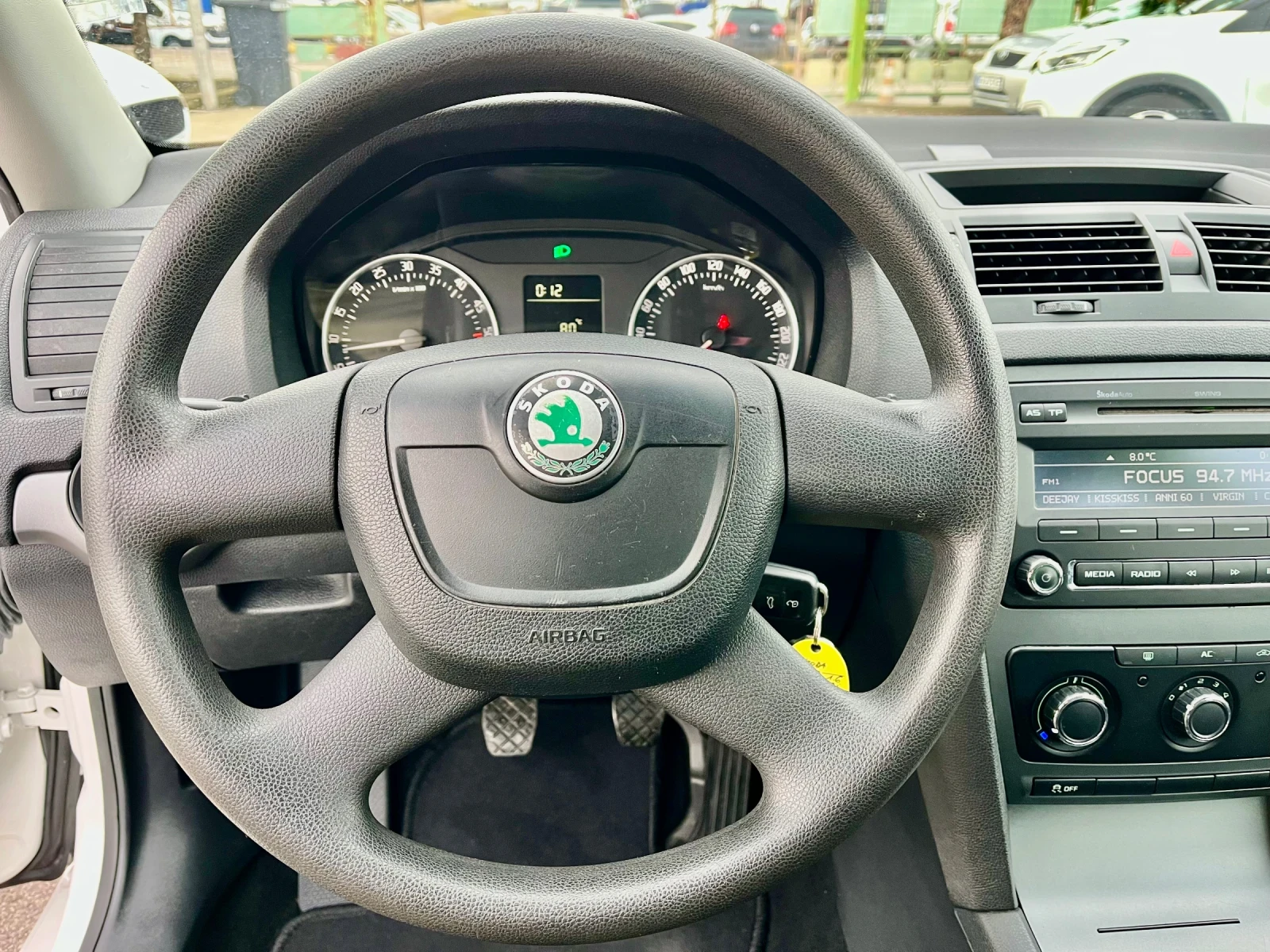 Skoda Octavia 1.6 TDI SW, снимка 8 - Автомобили и джипове - 53909332