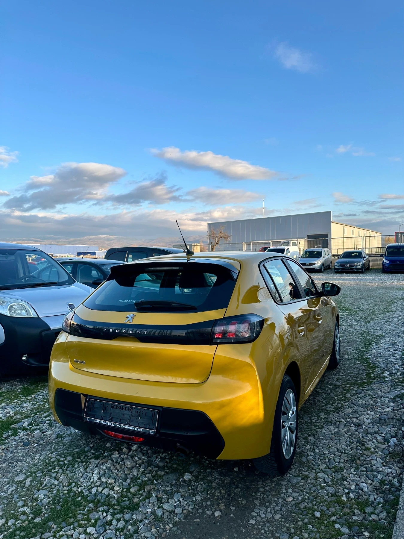 Peugeot 208 Active 1.5 | Mobile.bg � ����������� 4