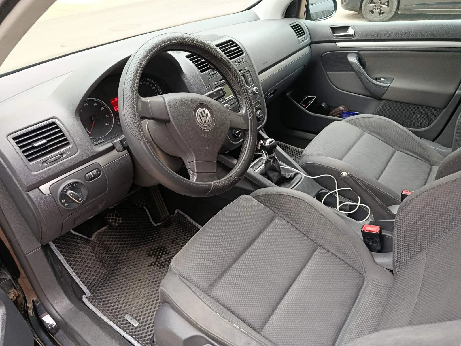 VW Golf 1.6 FSI | Mobile.bg � ����������� 6
