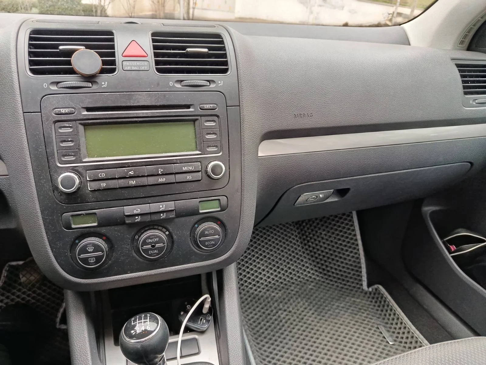 VW Golf 1.6 FSI | Mobile.bg � ����������� 7