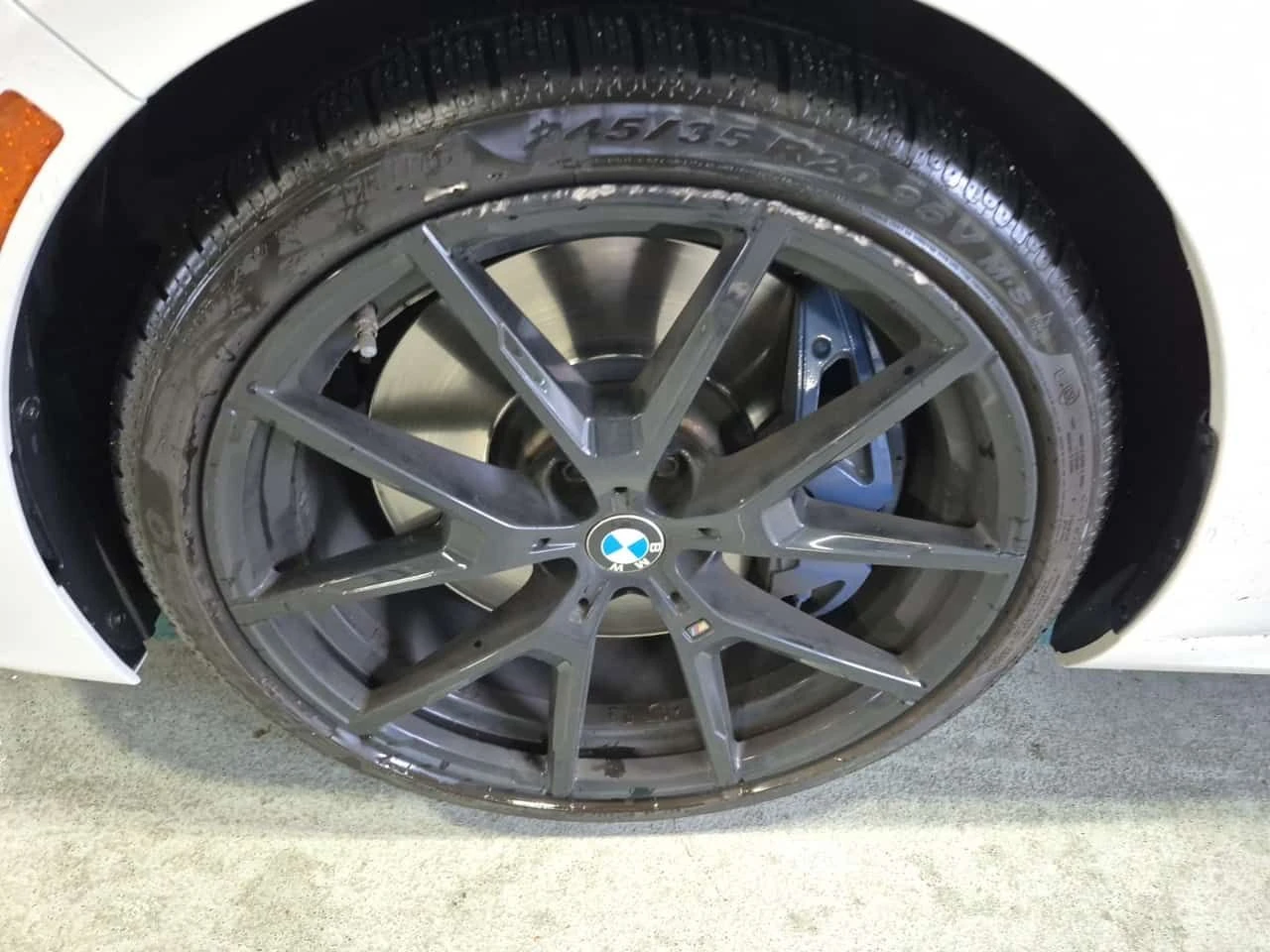 BMW 850 XDRIVE * Soft Close * Laser Light * M Carbon Roof, снимка 6 - Автомобили и джипове - 54064506