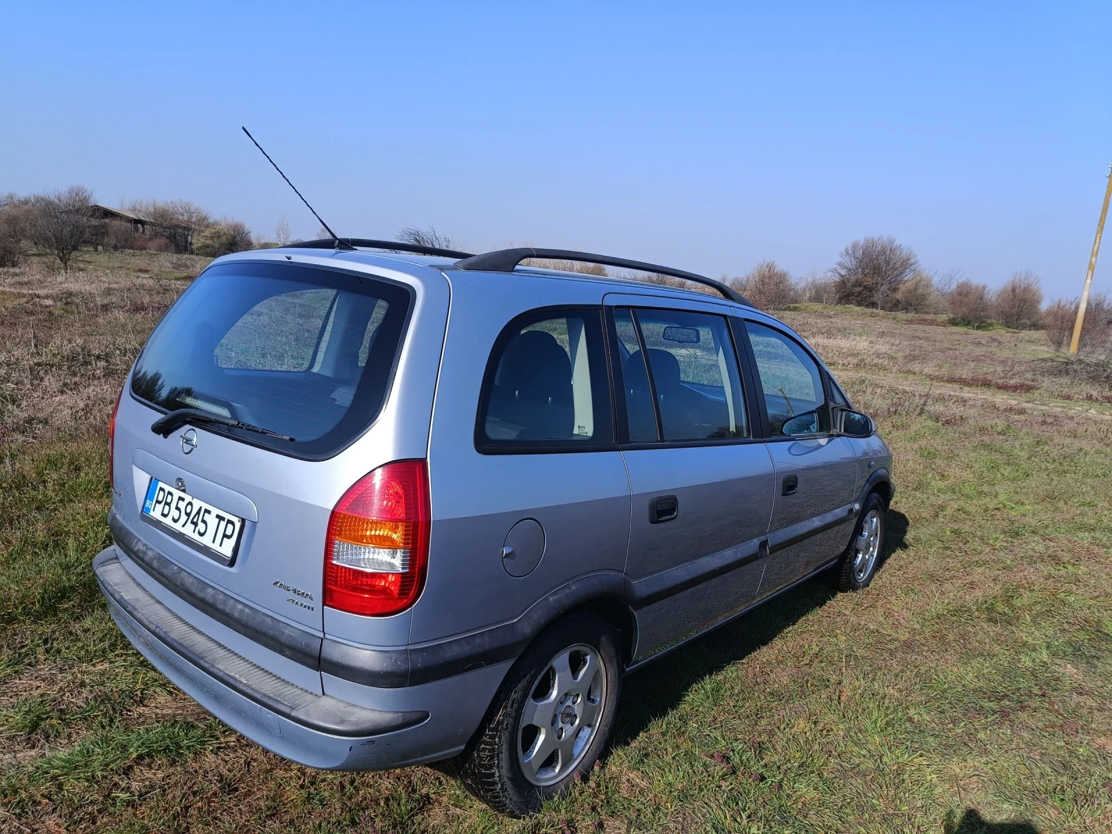 Opel Zafira, снимка 4 - Автомобили и джипове - 54161910