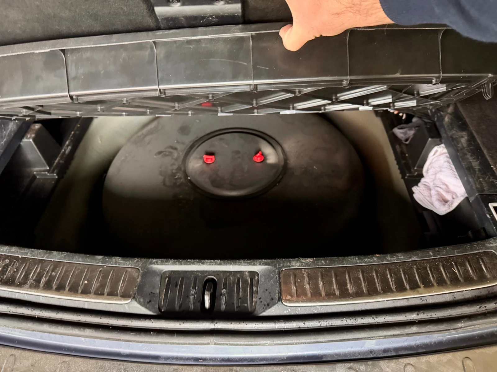 Toyota Avensis, снимка 11 - Автомобили и джипове - 54266086