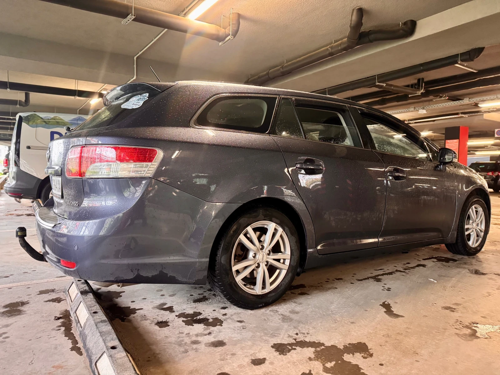 Toyota Avensis, снимка 5 - Автомобили и джипове - 54266086