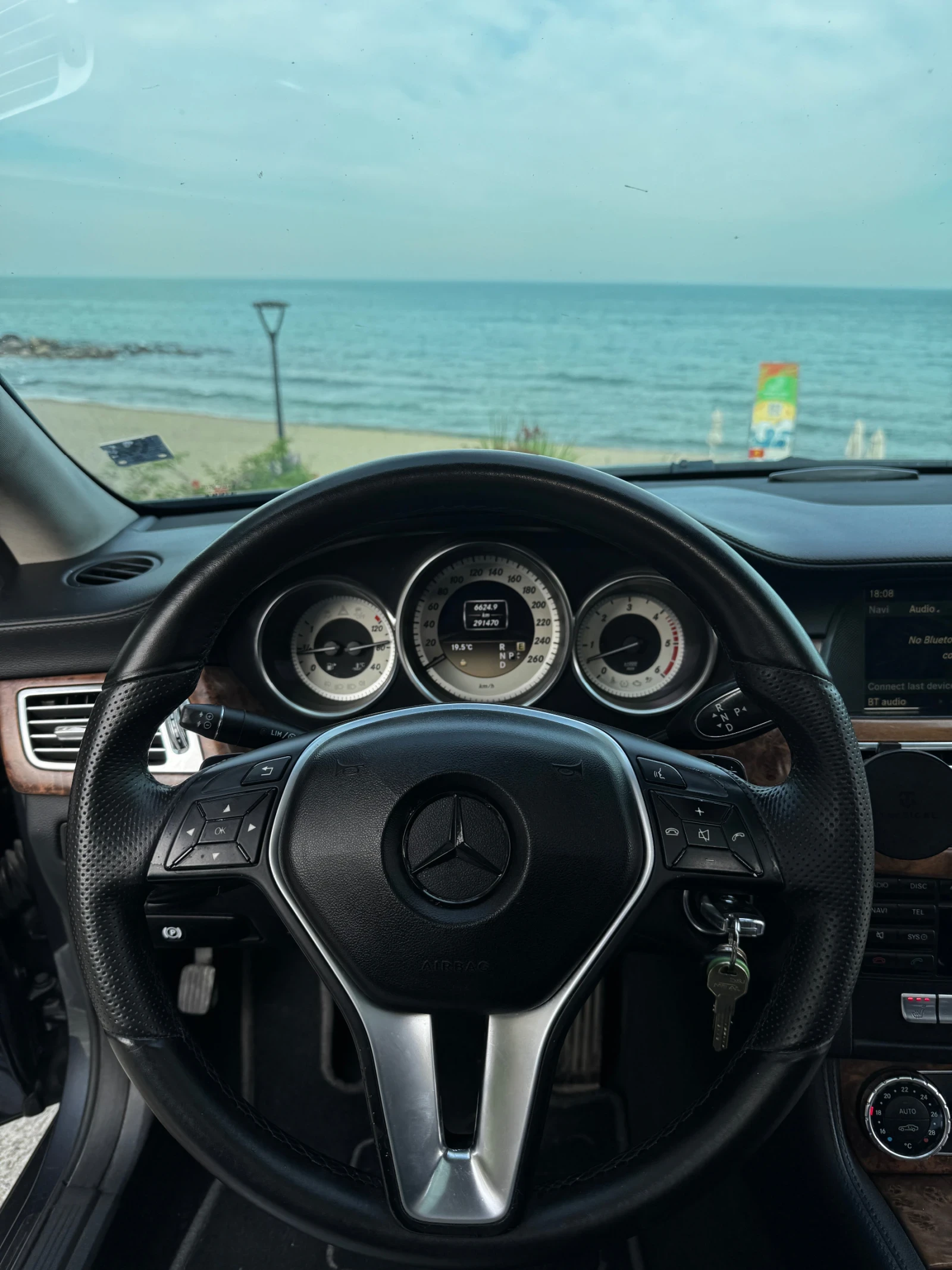 Mercedes-Benz CLS 350, снимка 12 - Автомобили и джипове - 54577955