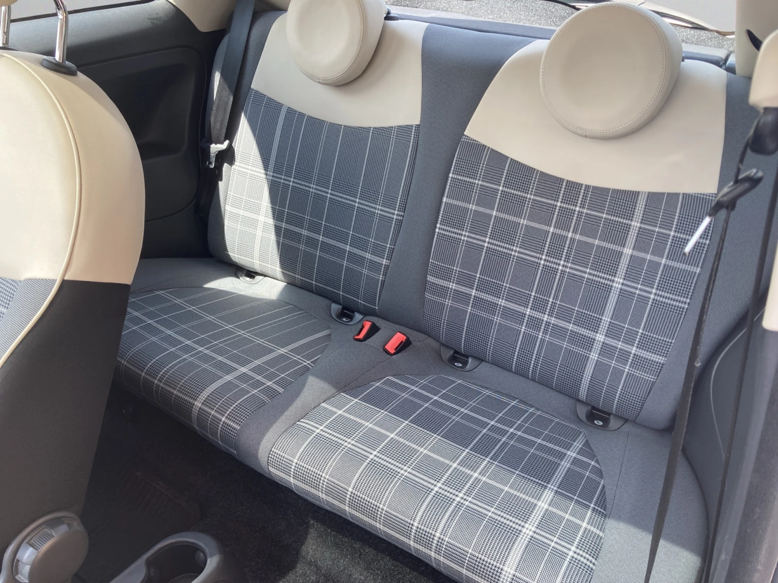Fiat 500  LOUNGE 1.2 69 hp АВТОМАТИК EURO 6B, снимка 11 - Автомобили и джипове - 54763497