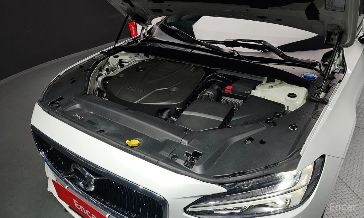 Volvo S90, снимка 6 - Автомобили и джипове - 54912138