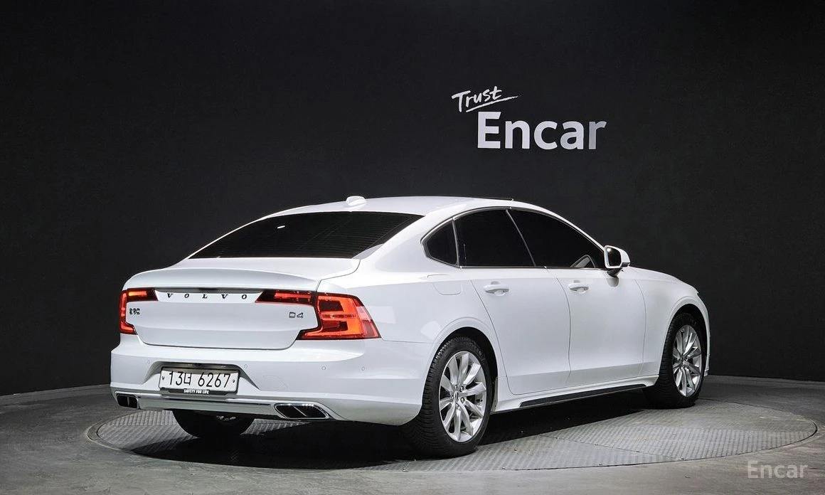 Volvo S90, снимка 2 - Автомобили и джипове - 54912138