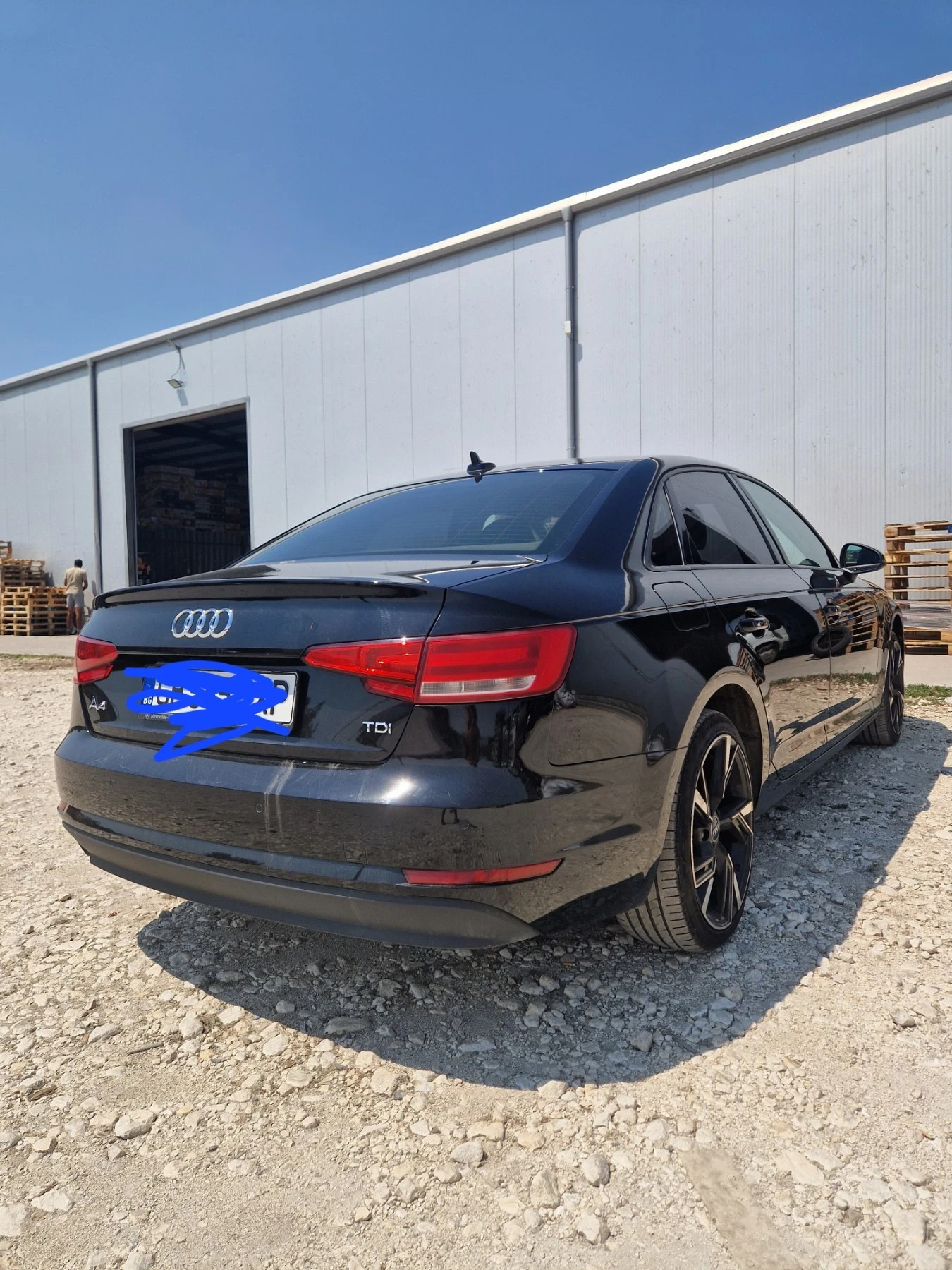Audi A4 2.0 TDI Digital, снимка 4 - Автомобили и джипове - 55399649