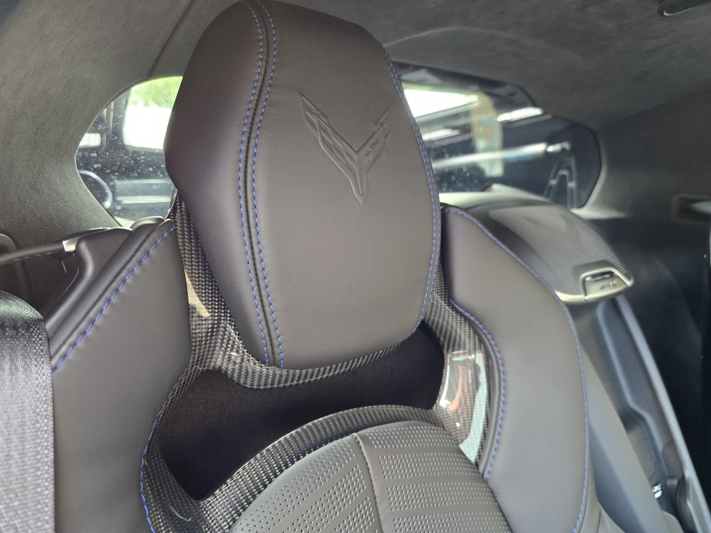 Chevrolet Corvette ZR1* Carbon Aero, снимка 9 - Автомобили и джипове - 56040295