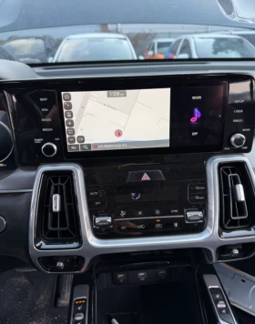 Kia Sorento 2.2 CRDI 4x4 - OЧАКВАН ВНОС, снимка 5