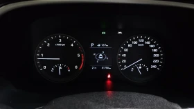 Hyundai Tucson 2.0 Modern* ПОДГРЕВ ВОЛАН* КРАЙНА ЦЕНА, снимка 8