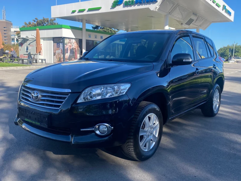 Toyota Rav4 2.0i/Aвтомат/Нави/Подгрев, снимка 1 - Автомобили и джипове - 47446588