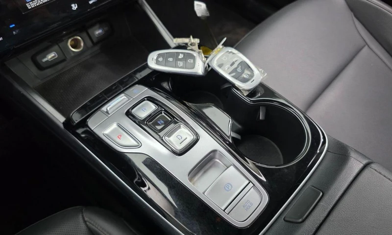 Hyundai Tucson Diesel 2.0 2WD Modern * НАЙ-ДОБРА ЦЕНА В БЪЛГАРИЯ*, снимка 9 - Автомобили и джипове - 52046222