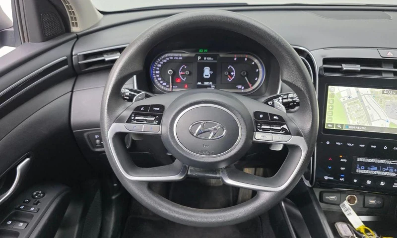 Hyundai Tucson Diesel 2.0 2WD Modern * НАЙ-ДОБРА ЦЕНА В БЪЛГАРИЯ*, снимка 13 - Автомобили и джипове - 52046222