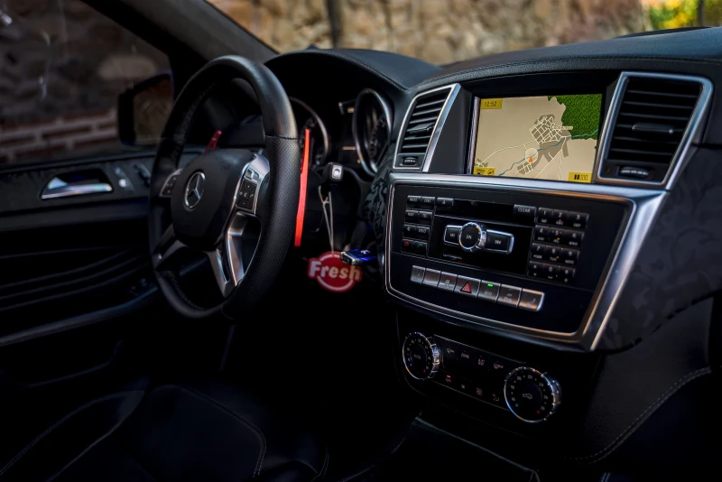 Mercedes-Benz ML 350 W166, снимка 5 - Автомобили и джипове - 52643782