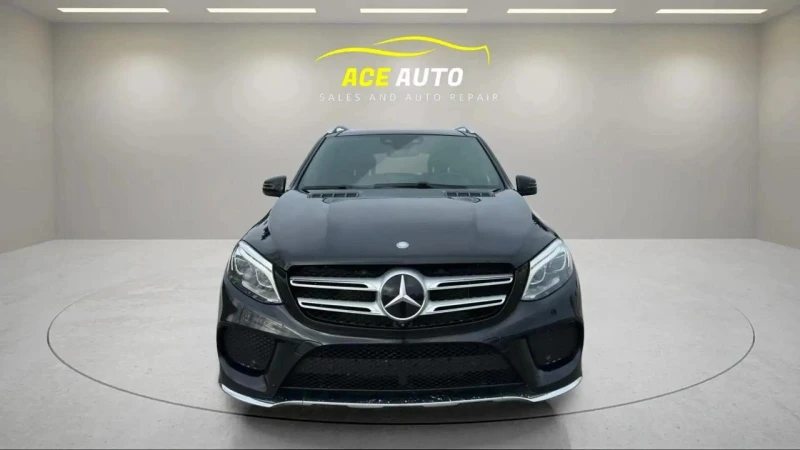 Mercedes-Benz GLE 400 * AMG PACK* 360CAM* PANO* , снимка 2 - Автомобили и джипове - 53371108