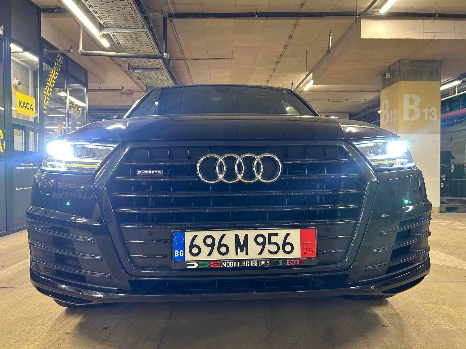 Audi Q7 3/2019* 7 МЕСТЕН* S-line* 22ки* mihev Sport Plus, снимка 1