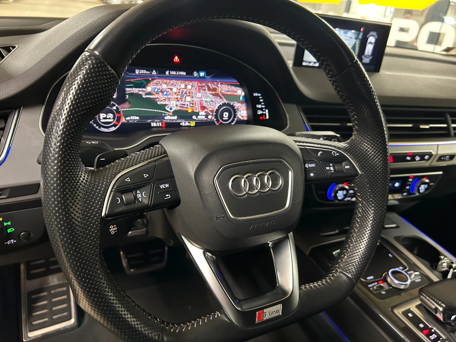Audi Q7 3/2019* 7 МЕСТЕН* S-line* 22ки* mihev Sport Plus | Mobile.bg — изображение 15