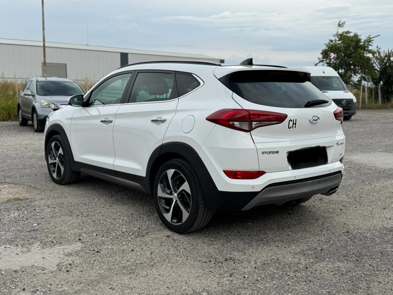 Hyundai Tucson 2.0CRDI Vertex 185к.с  - изображение 6