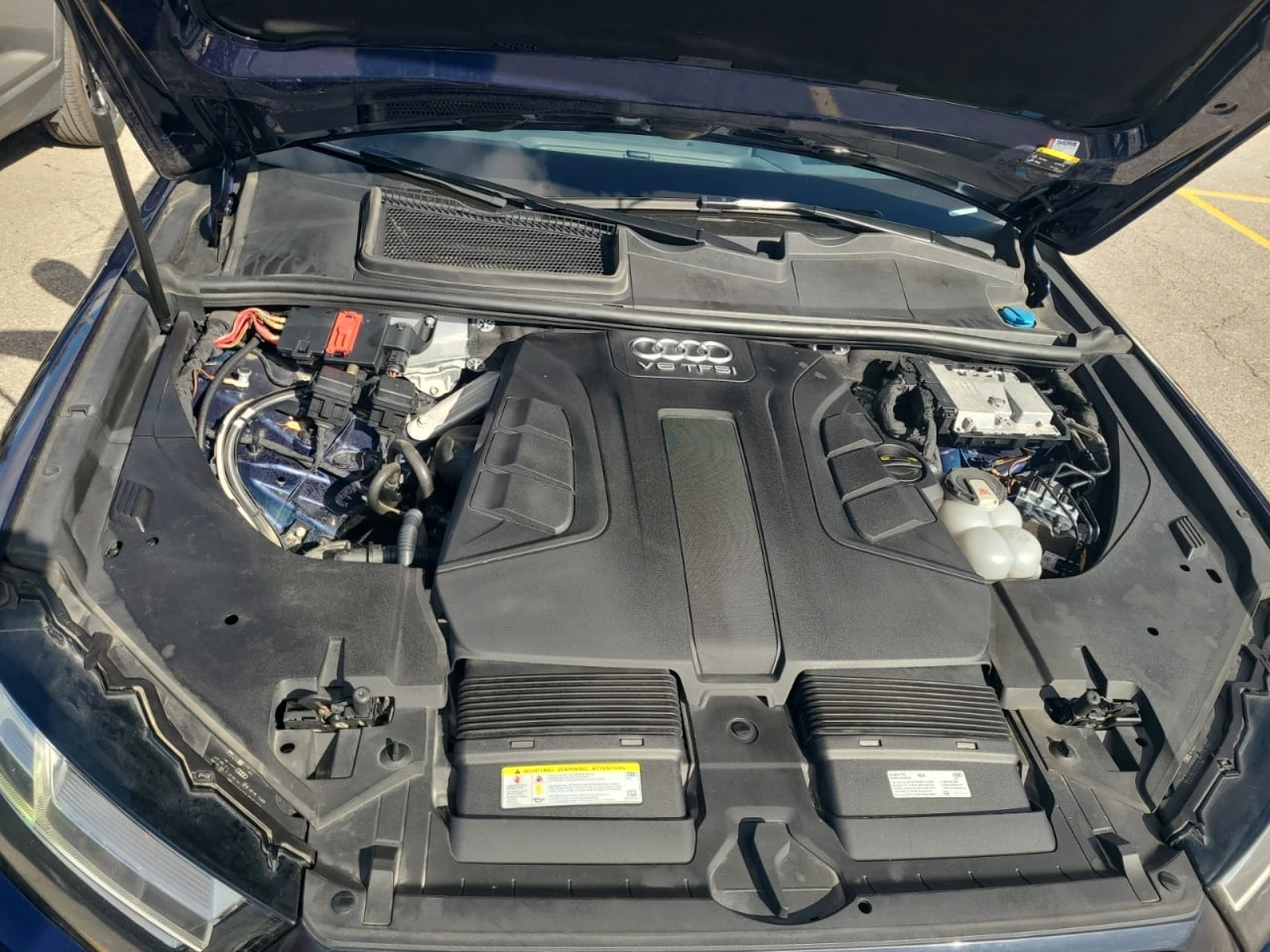 Audi Q7 * АВТО КРЕДИТ* ЦЕНА ДО БГ * СЕРВИЗНА ИСТОРИЯ *  - изображение 7