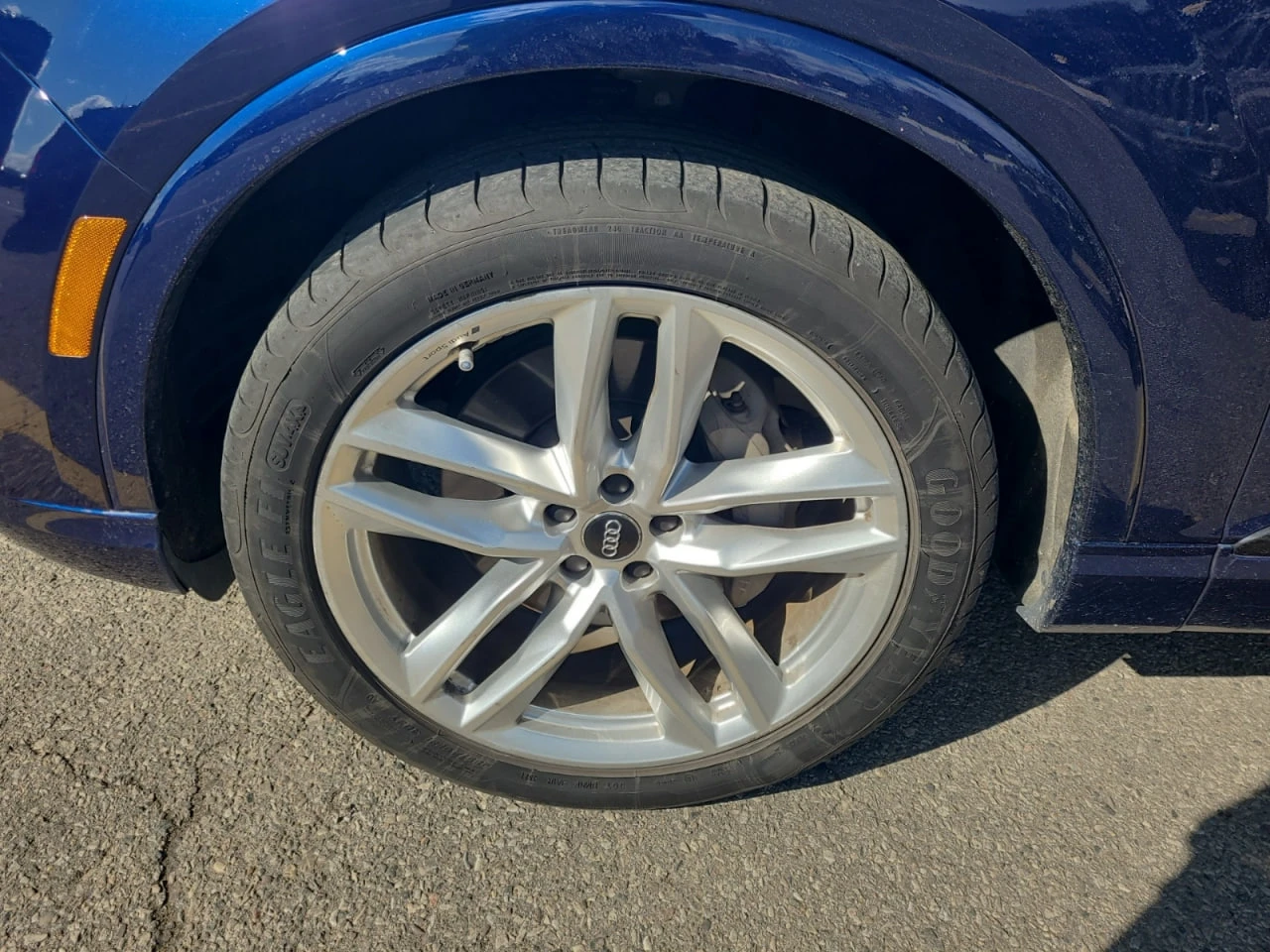 Audi Q7 * АВТО КРЕДИТ* ЦЕНА ДО БГ * СЕРВИЗНА ИСТОРИЯ *  - изображение 5