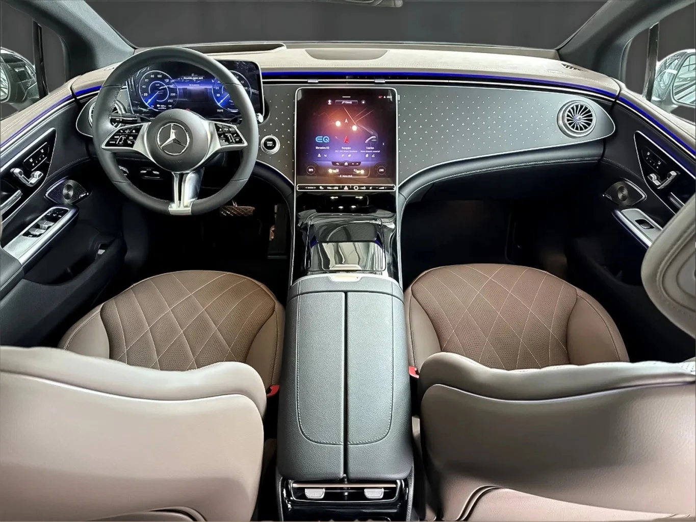 Mercedes-Benz EQE 350+ AMG Line - изображение 9