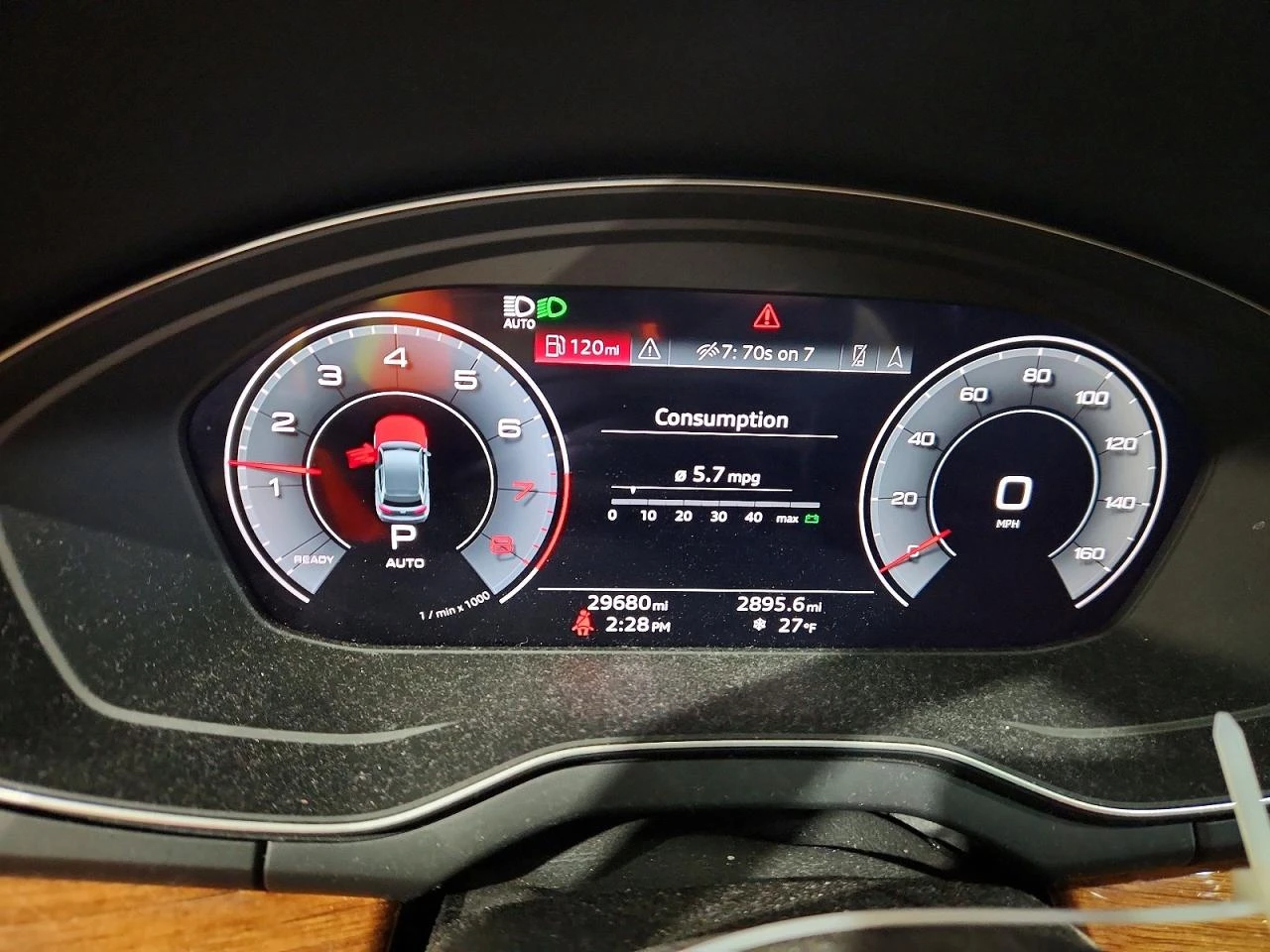 Audi Q5 45TFSI* ДИГИТАЛНО* ТАБЛО* 360КАМЕРА* LANE* ASSIST* - изображение 8